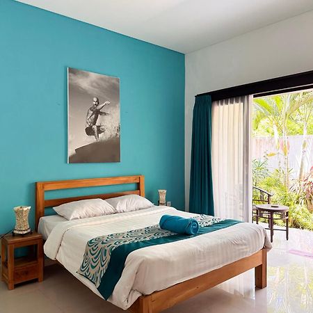 Urban Jungle Beach House Canggu  Bagian luar foto
